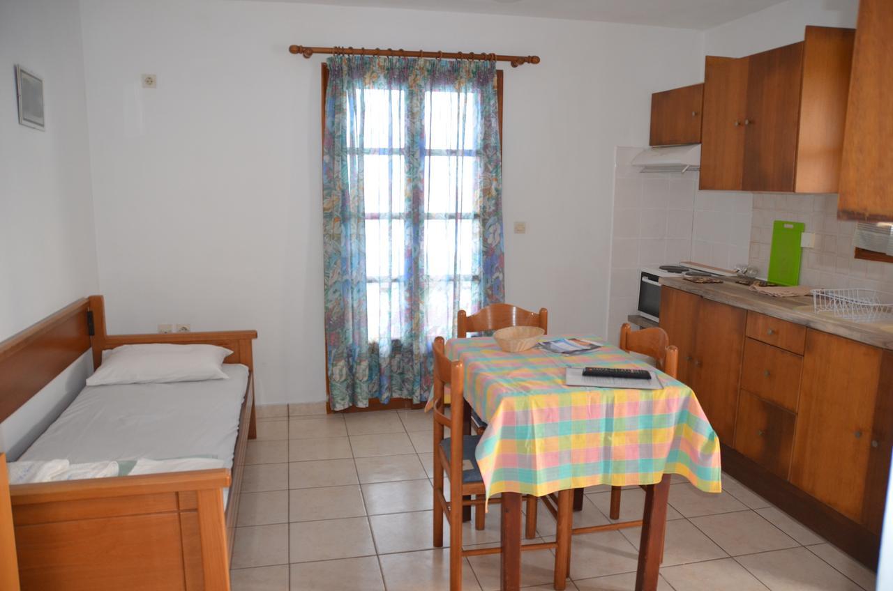 La Celestina Apartments Nausa Zewnętrze zdjęcie
